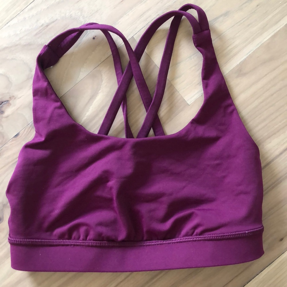 Lululemon sports bra